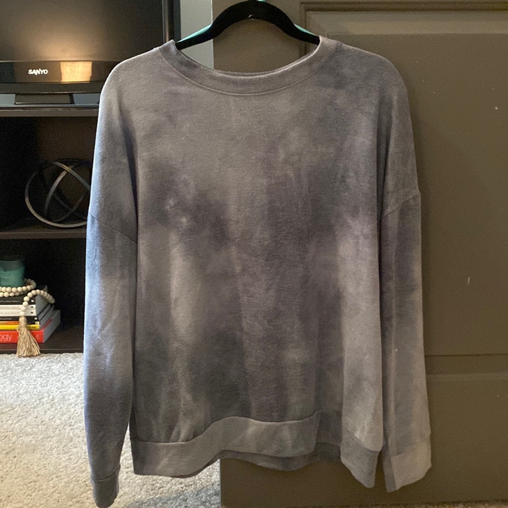 Oversized dress-up light sweatshirt